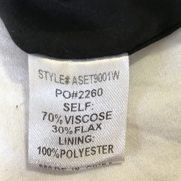 ANNIEWEAR size small black with a cream Bric-a-brac detailed accent sleeveless - Picture 10 of 11